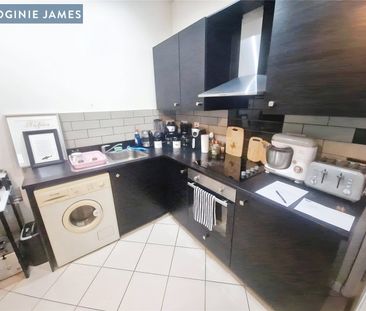 Claude Place, Cardiff, CF24 - Photo 4