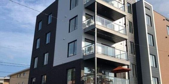 Immeuble Recent Style Condo Avec Vue - Photo 3