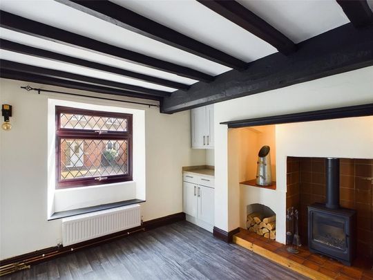 2 bedroom terraced house to rent - Photo 1