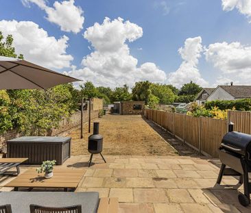 3 bedroom detached house to rent - Photo 4