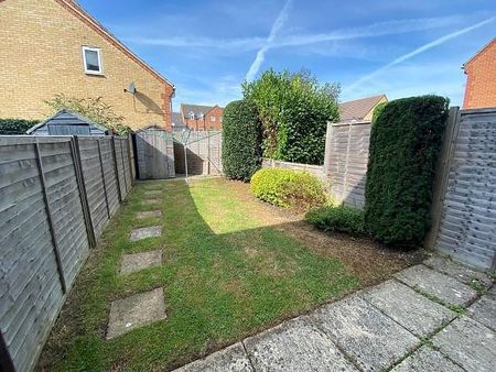 2 bedroom terraced house to rent - Photo 4