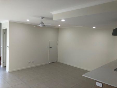 Modern, Low-Maintenance Living in Family-friendly Harmony Estate! - Photo 4