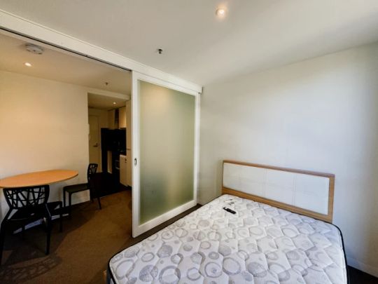 55 Villiers Street, Melbourne - Photo 1