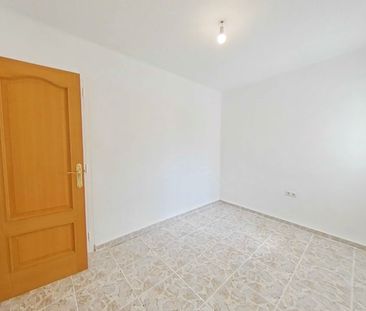 Piso de alquiler en El Mercado - Photo 4