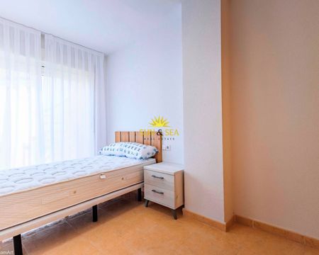 BRAND NEW APARTMENT FOR RENT IN ALMORADÍ - ALICANTE PROVINCE - Photo 5