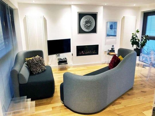 Marmion Mews, Battersea, SW11 - Photo 1