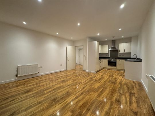Imperial Drive, Harrow - Photo 1