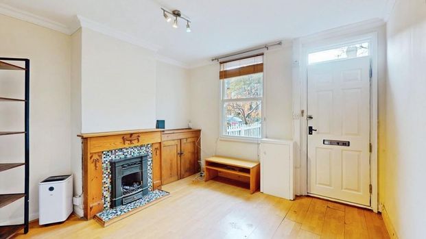 2 bedroom cottage to rent - Photo 1