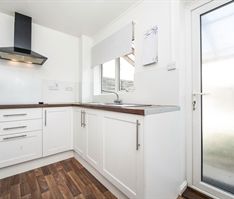 2 bedroom house to rent Walnut Court, Faringdon, Oxfordshire, SN7 - Photo 3