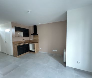 Location Appartement 3 pièces 44m² ORLEANS 45100 - Photo 3