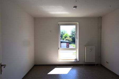 2,5 Zi- Whg WBS, Balkon + Grünanlage + GUTSCHEIN ZUM EINZUG beliebte Lage in Brunsbüttel Otto Stöben - Photo 5