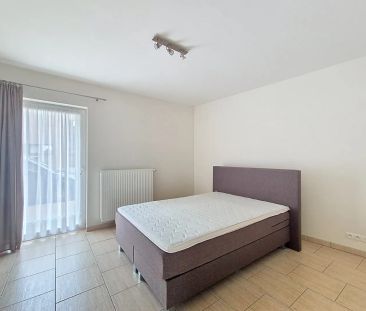 Gelijkvloers appartement met 1 slpk en garage - Photo 5