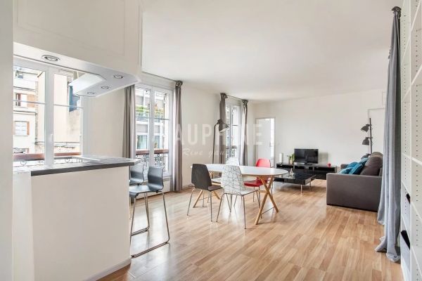 Appartement à louer à Paris 6Ème - Photo 1