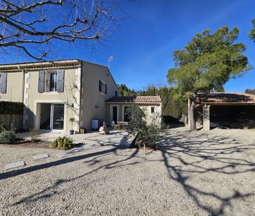 Location Maison 4 pièces 101m² ST REMY DE PROVENCE 13210 - Photo 5