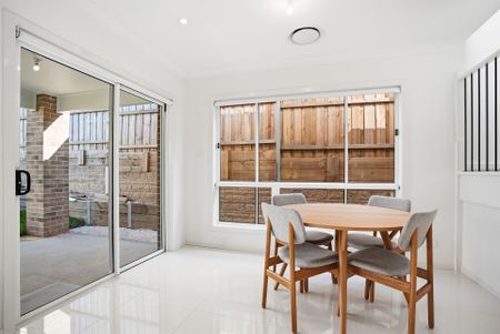 Prime Box Hill Living with Exceptional Family Comfort - Photo 5
