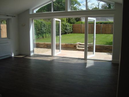 5 bedroom detached house to rent - Photo 5