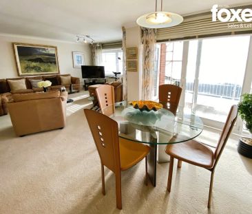 2 bed flat to rent in Craghead, 77 Manor Road, Bournemouth, Dorset,... - Photo 2