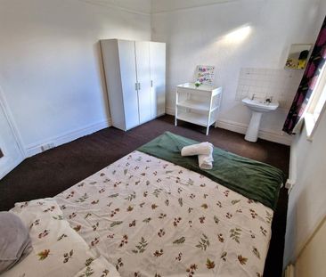 Southcote Road, Bournemouth - Photo 3