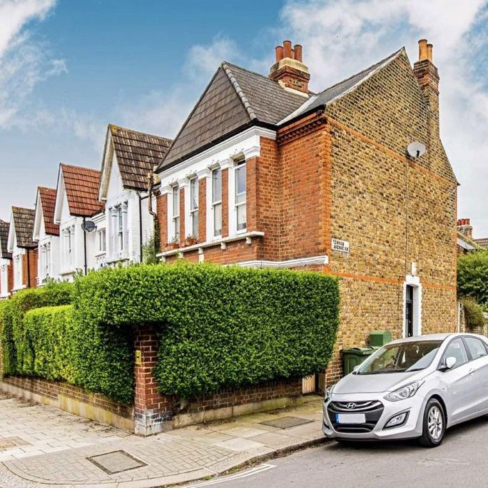 2 bedroom maisonette to rent - Photo 1