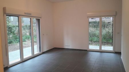 location Appartement F4 DE 84.6m² À ASNIERES - Photo 3