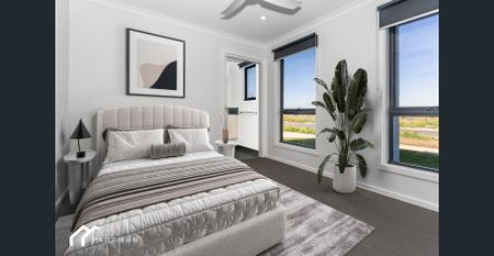 Be The First! - Photo 2