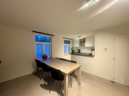 GELIJKVLOERS APPARTEMENT - Foto 2