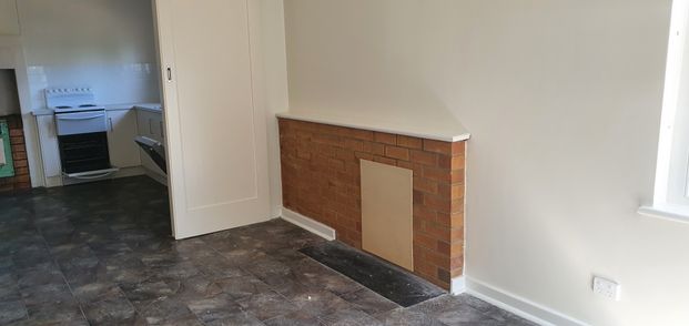 2 Martin Street GLYNDE SA 5070 - Photo 1