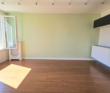 Location Appartement 4 pièces 90m² VERSAILLES 78000 - Photo 6