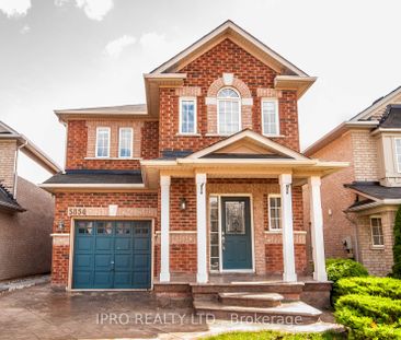 Detached Home For Lease | W8116720 - Photo 2