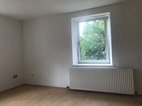 Helle 3 Zimmer Wohnung in zentraler Lage-Oberdorf mit gemütlichem Kachelofen - Photo 1