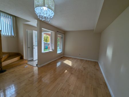 For Lease - 1423 Quest Circle, Mississauga, Ontario - Photo 3
