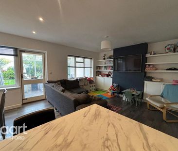 3 bedroom end of terrace house to rent - Photo 5