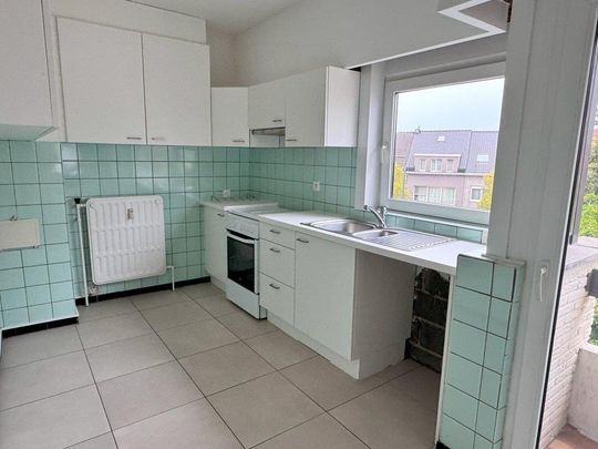 Centraal gelegen appartement met 3 slaapkamers en terras. - Foto 1