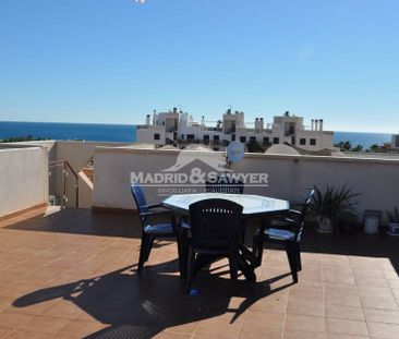 Amazing 2 bedroom penthouse with sea views in Aguamarina! - Photo 2