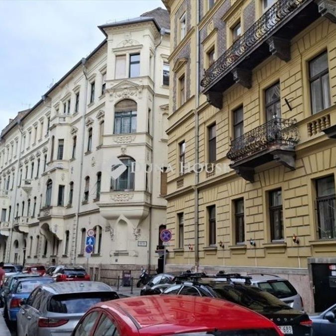 Kiadó újszerű állapotú lakás - Budapest V. kerület - Fotó 1