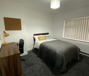 4 Bed Terraced House, Gerard Avenue, CV4 - Photo 6