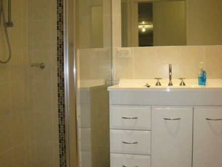 Spacious 4 Bedroom Family Home in Watson - Photo 3