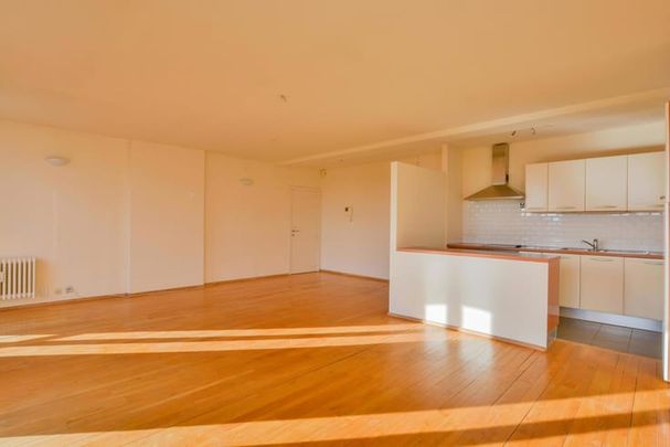 Appartement te huur - foto 1