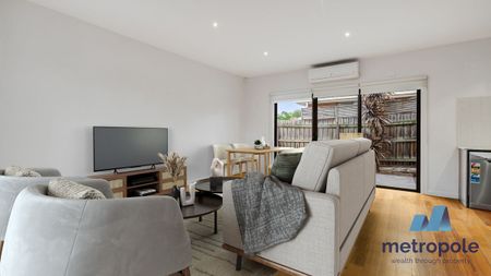 4/3 Gregory Street, OAK PARK, VIC - Photo 5