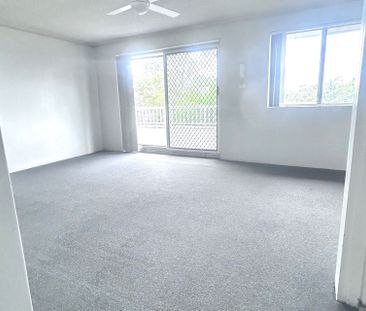 6/66 Meehan Street, - Photo 3