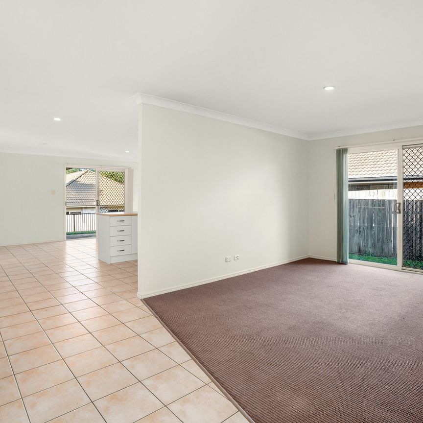 37 Denali Circuit, Warner QLD 4500 - House For Rent | Domain - Photo 1
