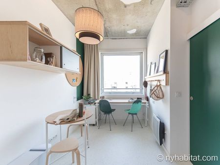 Logement à Paris, Location meublée - Photo 3