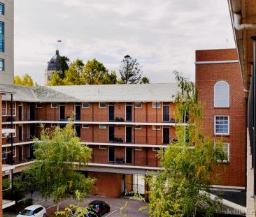 333/51 Rathdowne Street, Carlton, Melbourne - Photo 2