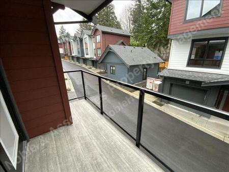 10527 155 Street 29 Surrey - Photo 2