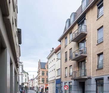 Appartement te huur in Antwerpen voor € 1.000 met 2 slaapkamers - Foto 4
