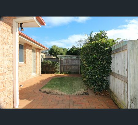 16 James Foster Drive, Hallidays Point, NSW 2430 - Photo 2