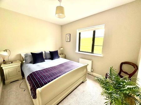 35 Hillcrest Green, Bessbrook, Newry, BT35 - Photo 2