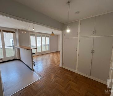 Location Appartement 2 pièces 48m² CAHORS 46000 - Photo 2