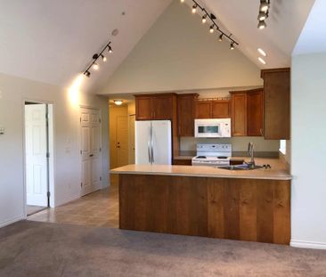 Avail. July 1st: Top Floor, Corner 2 bed, 2 bath unit - Photo 6