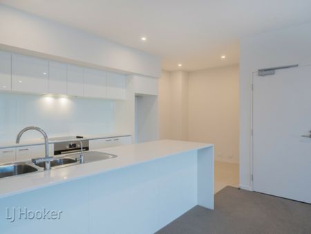 Urban living just waiting for you! - Photo 3